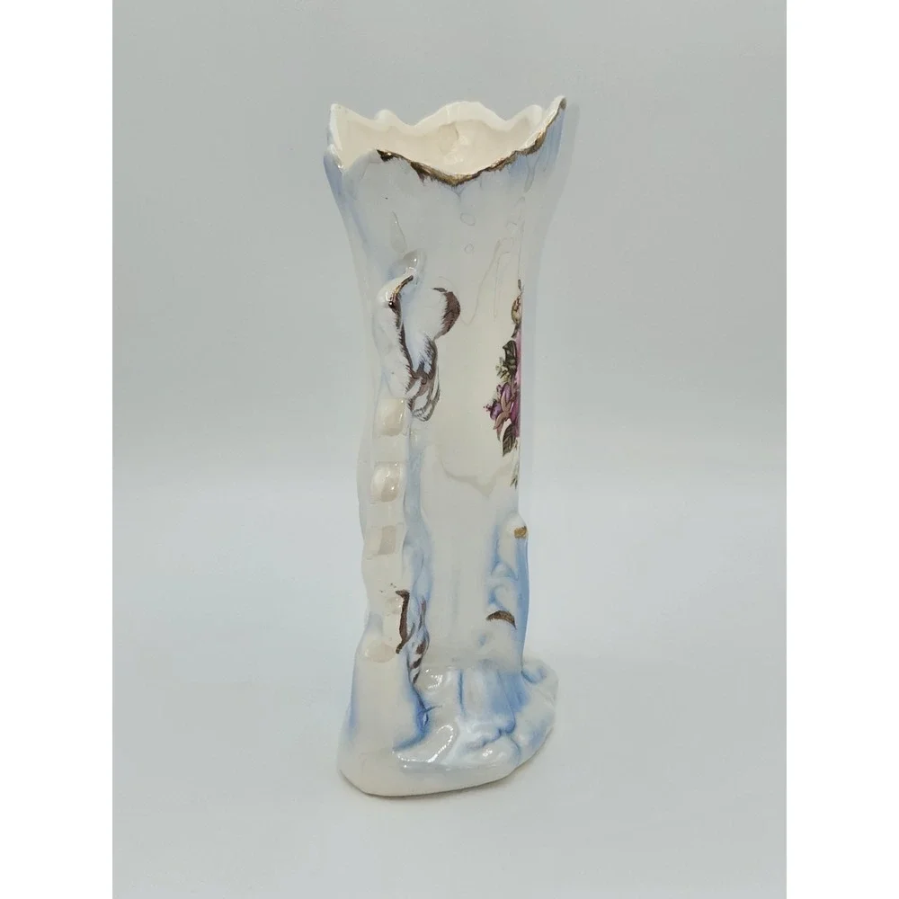 Vintage Victorian Style Porcelain Spill Vase Blue White Gold Floral‎ Mantel Vase